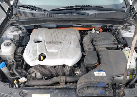 2012 Hyundai Sonata Hybrid z USA, uszkodzony, nr VIN KMHEC4A49CA026192